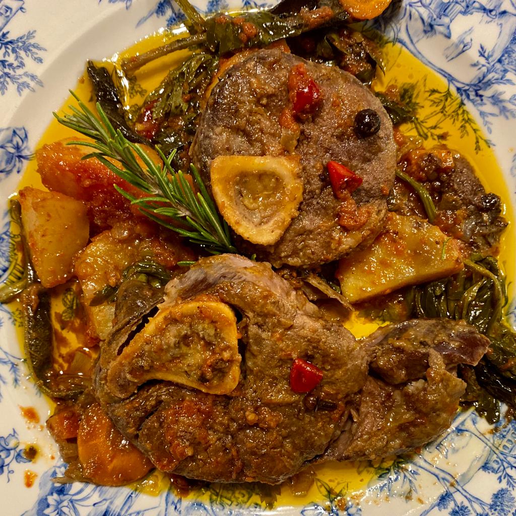 OSSOBUCO DI CERVO NOSTRANO IN UMIDO